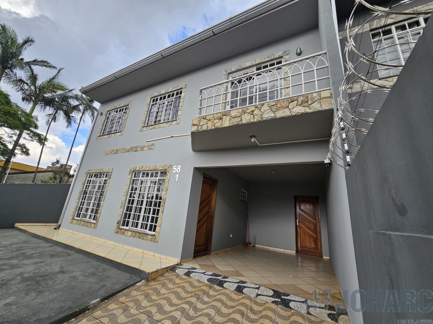 Sobrado para locacao no Vila do Colegio em Apucarana com 0m² por R$ 2.100,00