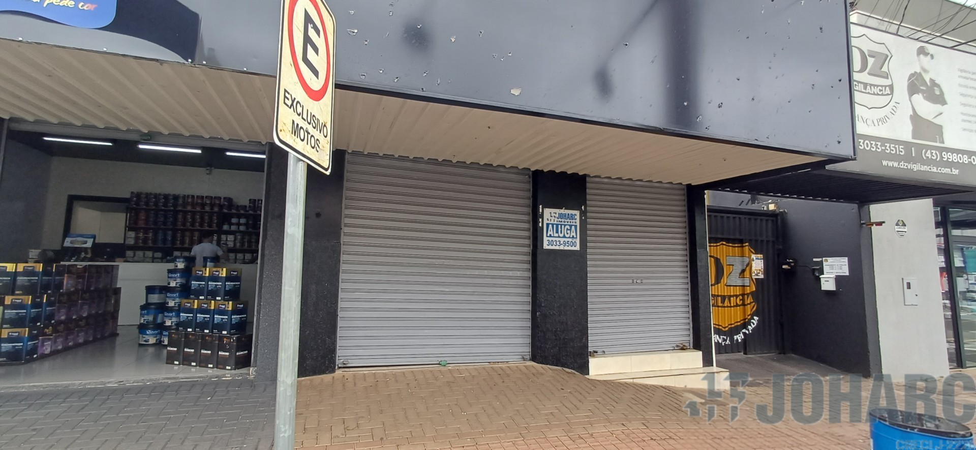 Sala Comercial para locacao no Centro em Apucarana com 0m² por R$ 2.300,00