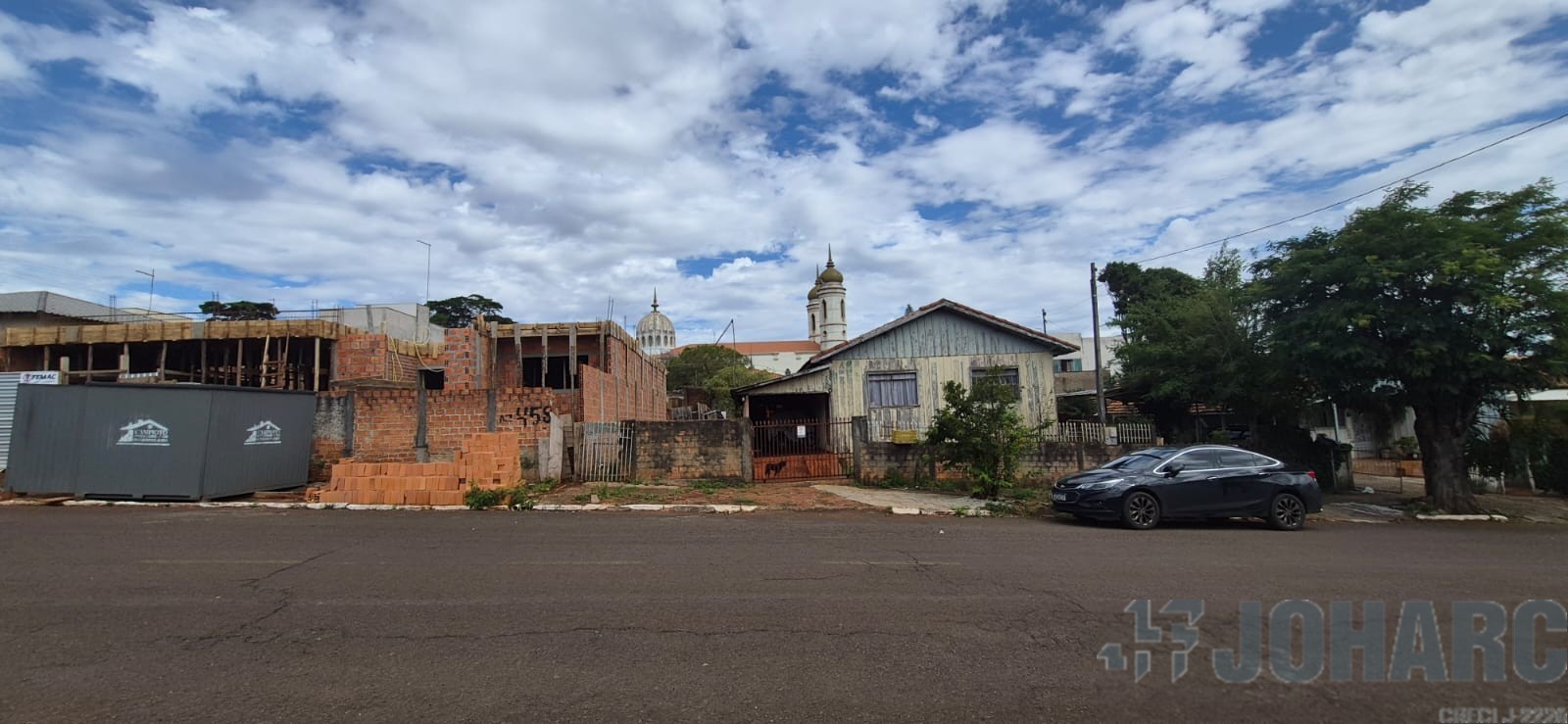 Casa Residencial para venda no Centro em California com 525m² por R$ 580.000,00
