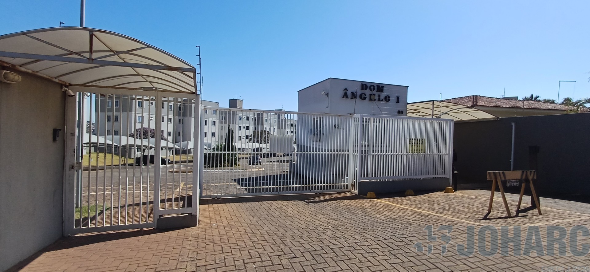 Apartamento para locacao no Jardim Aeroporto em Apucarana com 0m² por R$ 900,00