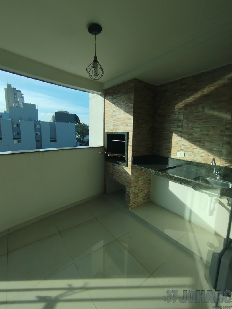 Apartamento para locacao no Centro em Apucarana com 125m² por R$ 2.350,00