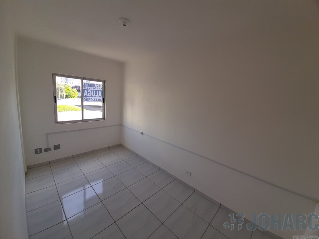 Apartamento para locacao no Jardim Aeroporto em Apucarana com 55m² por R$ 950,00