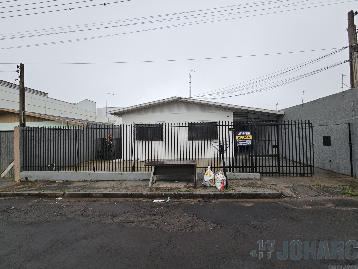 Casa Residencial para locacao no Jardim Apucarana em Apucarana com 281m² por R$ 1.300,00