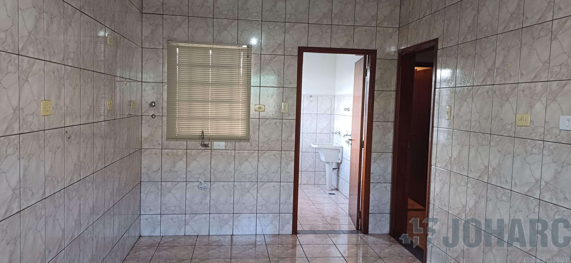 Apartamento para locacao no Vila Monte Castelo em Apucarana com 0m² por R$ 1.850,00
