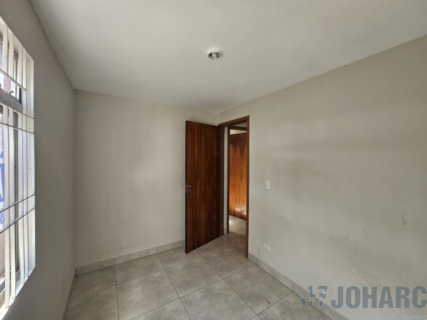 Apartamento para locacao no Vila Santa Helena em Apucarana com 0m² por R$ 825,00