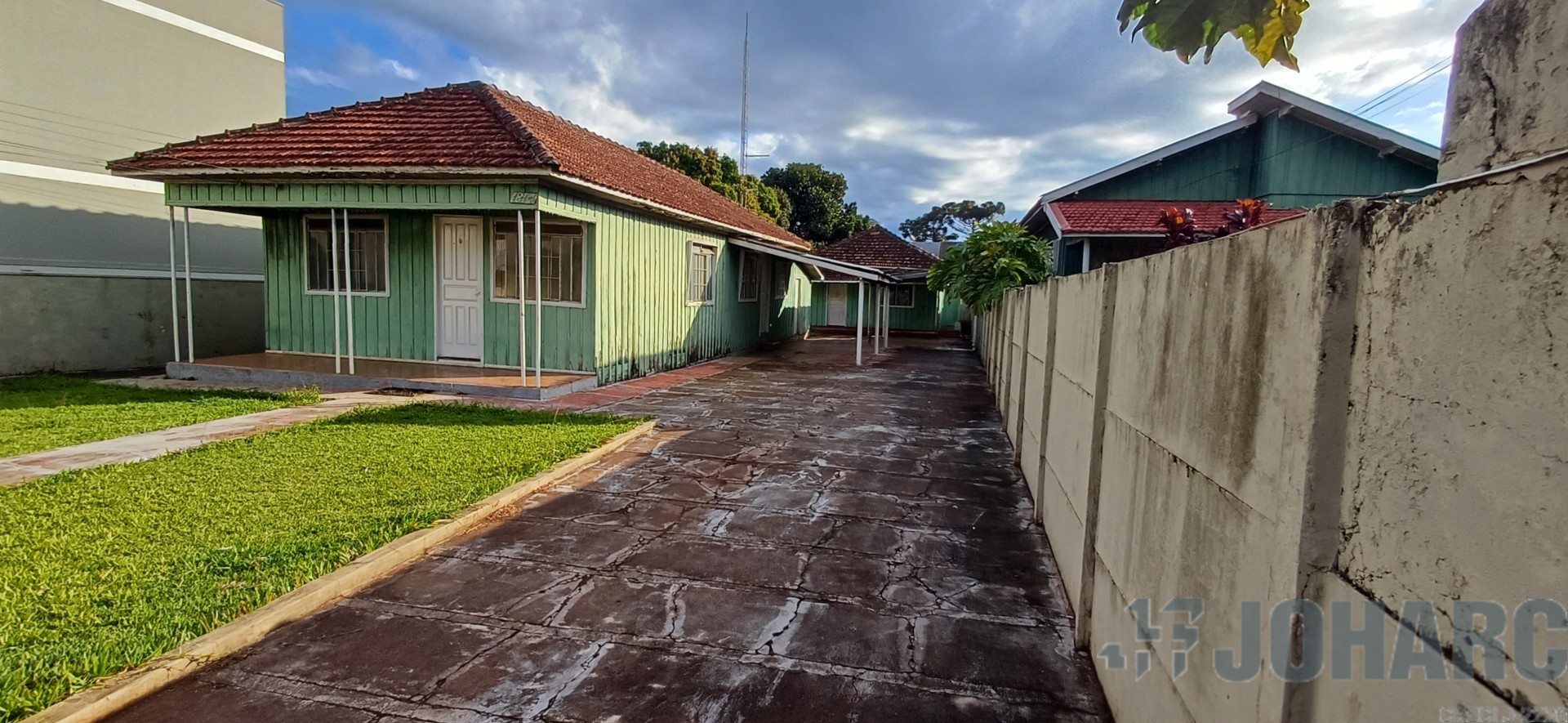 Casa Residencial para locacao no Centro em Apucarana com 0m² por R$ 825,00