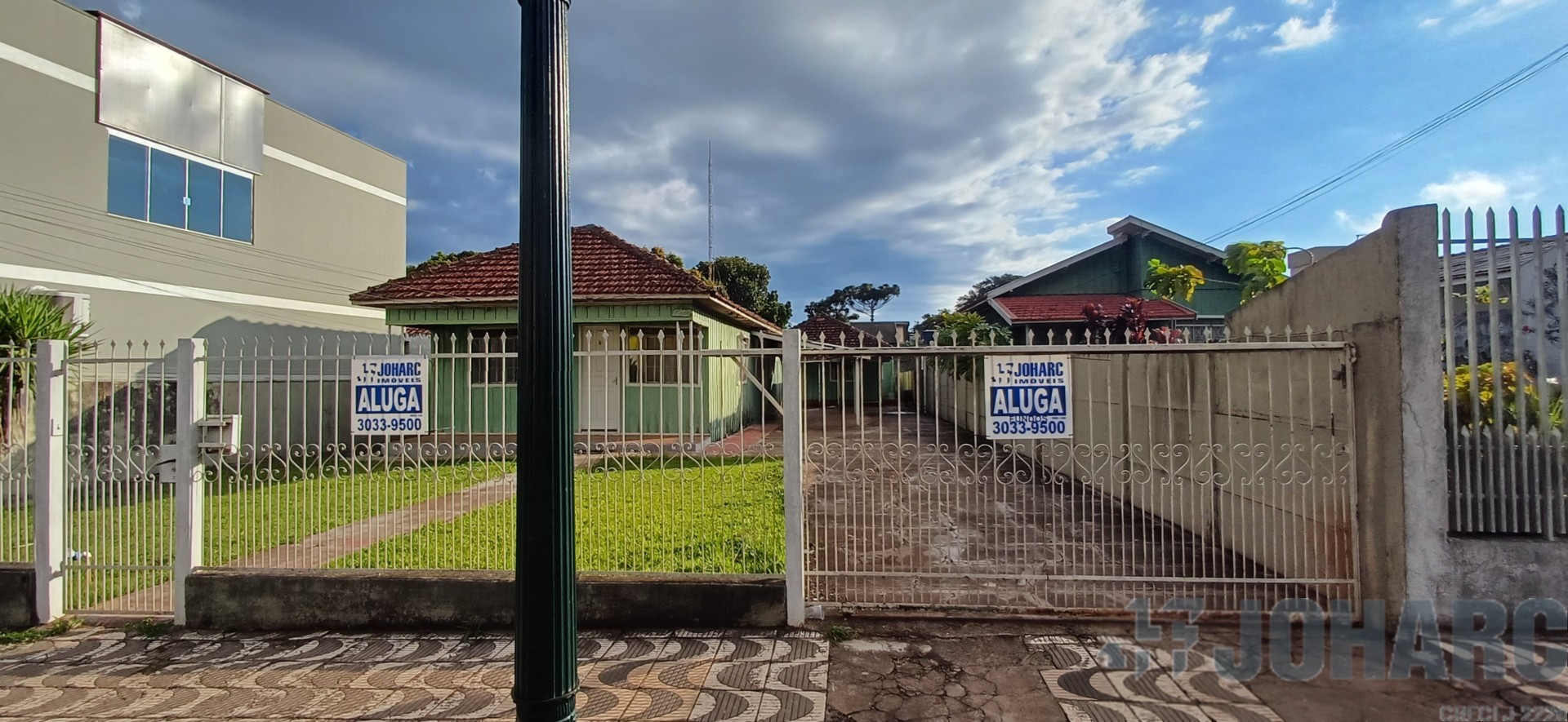 Casa Residencial para locacao no Centro em Apucarana com 0m² por R$ 825,00