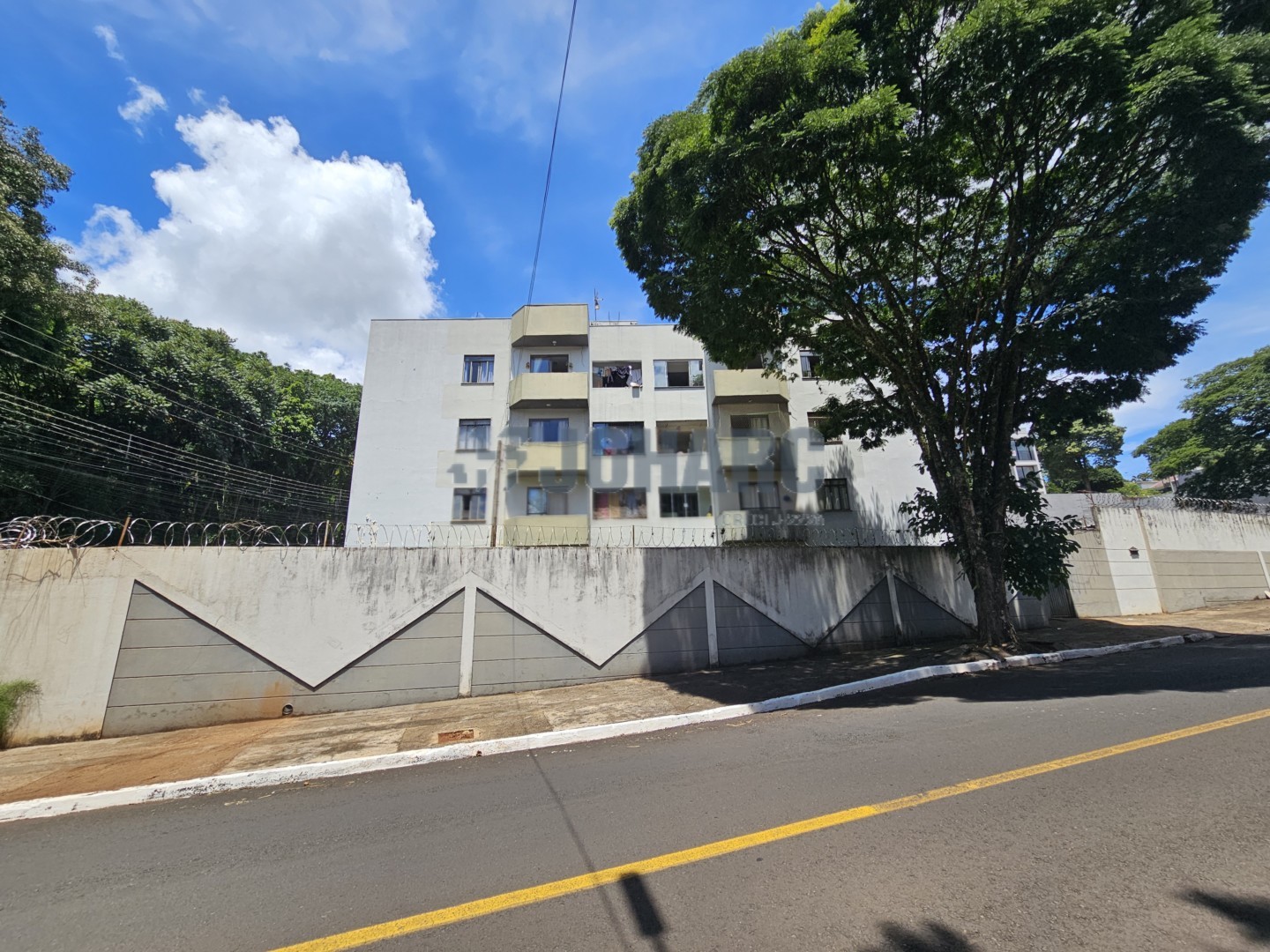 Apartamento para locacao no Vila Sao Jose Bassa em Apucarana com 10m² por R$ 850,00