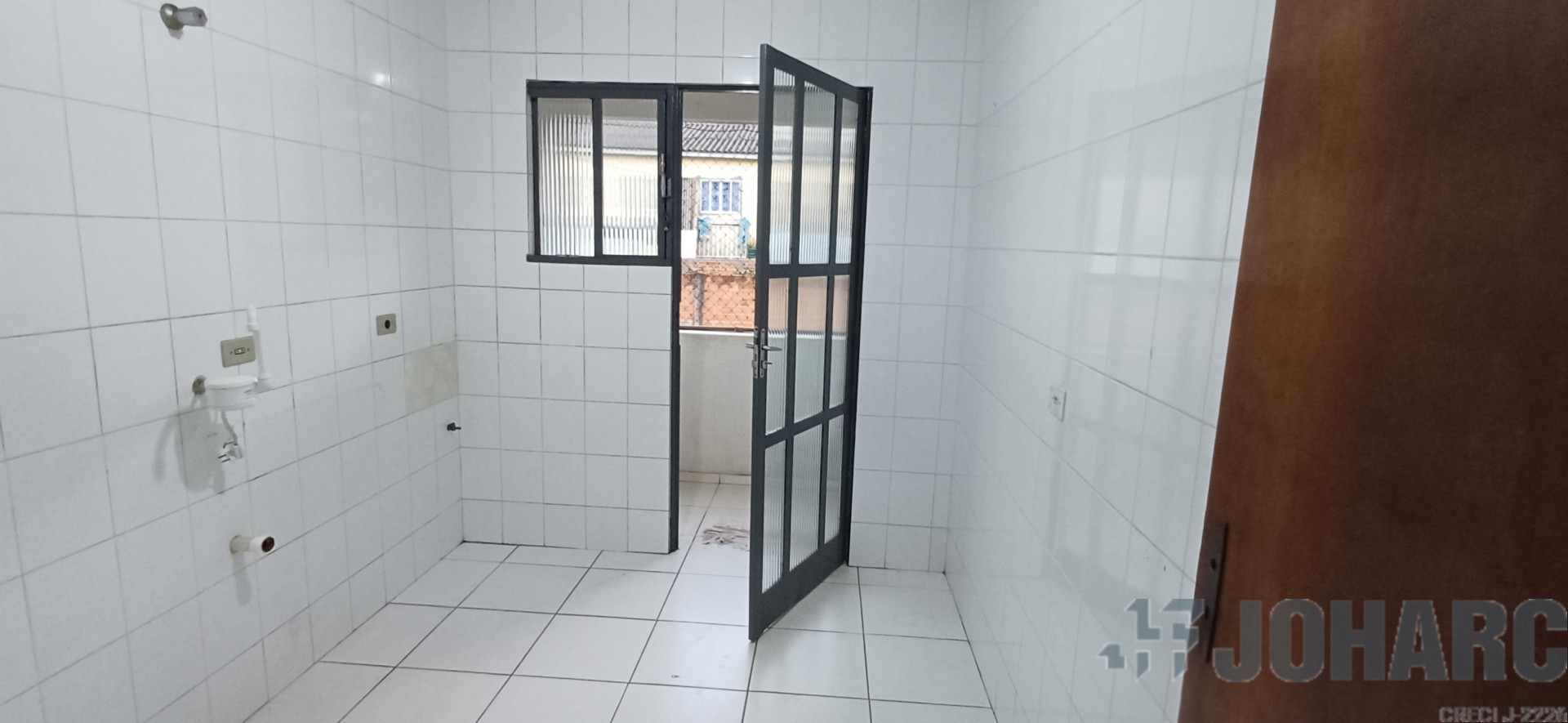 Apartamento para locacao no Vila Sao Jose Bassa em Apucarana com 0m² por R$ 900,00