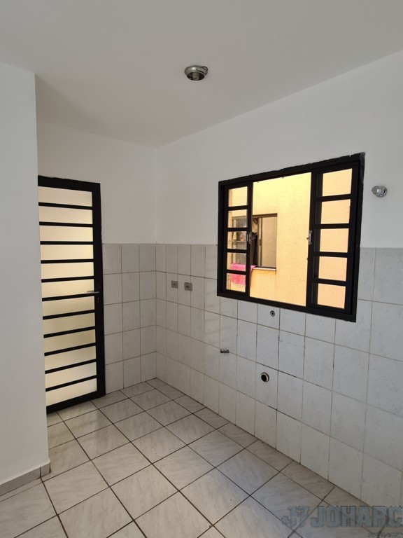 Apartamento para locacao no Nucleo Habitacional Papa em Apucarana com 0m² por R$ 780,00
