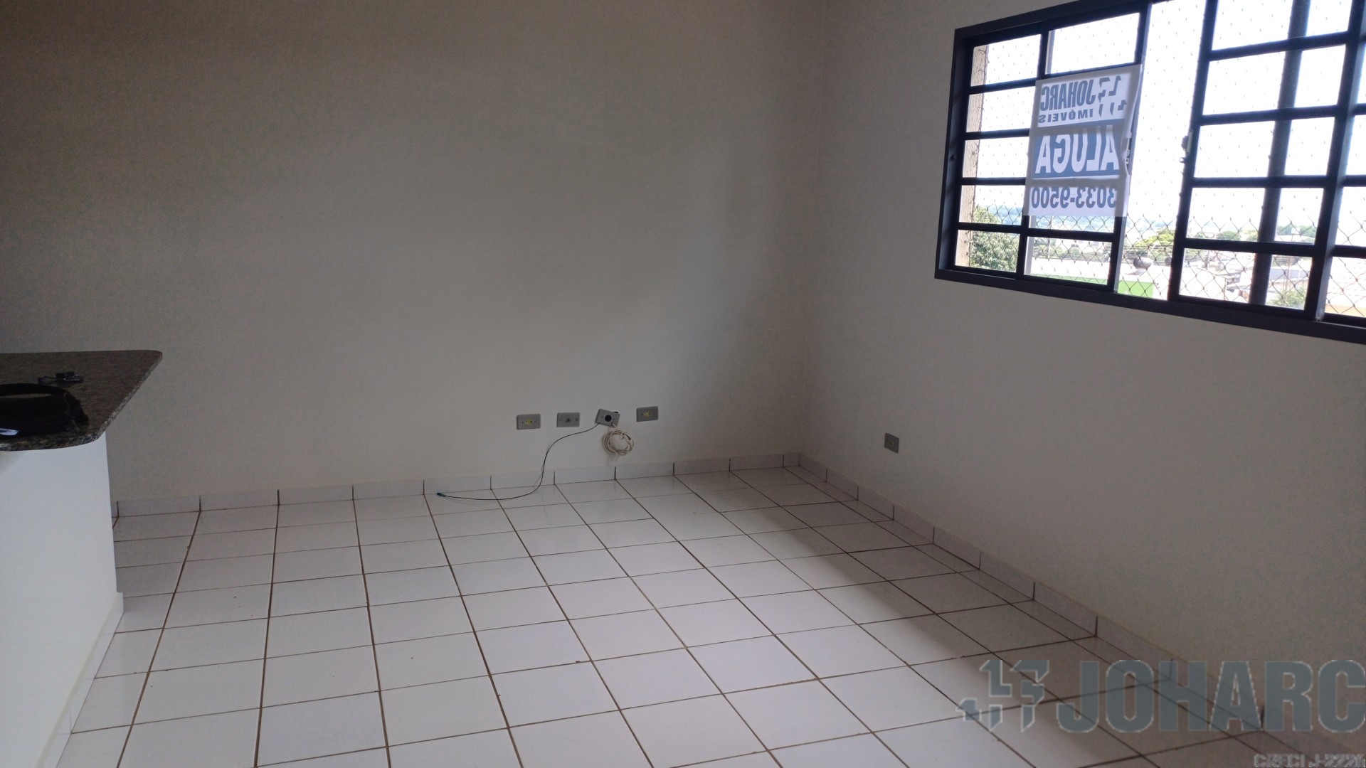 Apartamento para locacao no Nucleo Habitacional Papa em Apucarana com 60m² por R$ 770,00