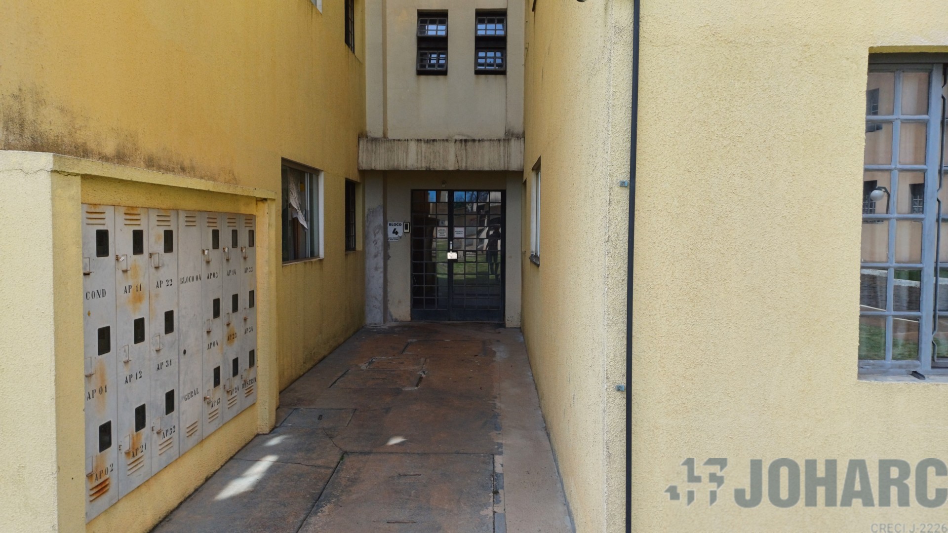 Apartamento para locacao no Nucleo Habitacional Papa em Apucarana com 60m² por R$ 770,00