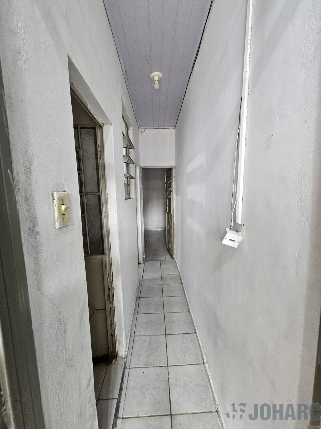 Kitinet para locacao no Centro em Apucarana com 0m² por R$ 550,00