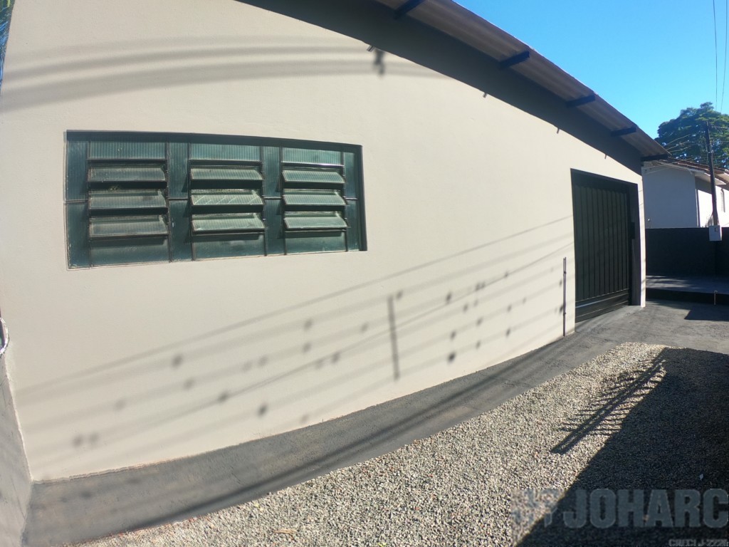 Barracão/galpão para locacao no Vila Shangri-la em Apucarana com 0m² por R$ 1.400,00