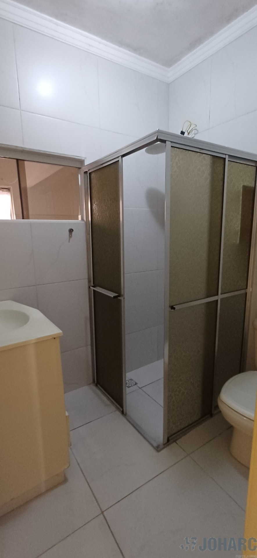 Apartamento para locacao no Centro em Apucarana com 70m² por R$ 950,00