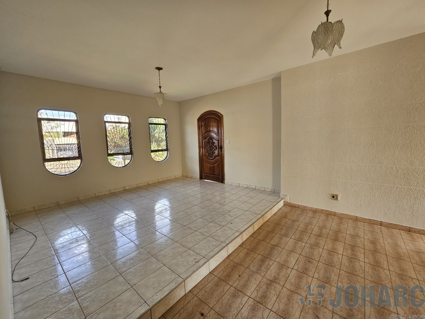 Casa Residencial para locacao no Centro em California com 120m² por R$ 1.450,00