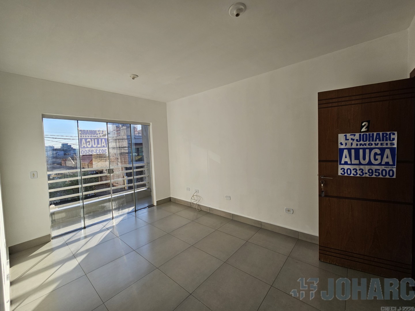 Apartamento para locacao no Centro em Apucarana com 0m² por R$ 1.650,00