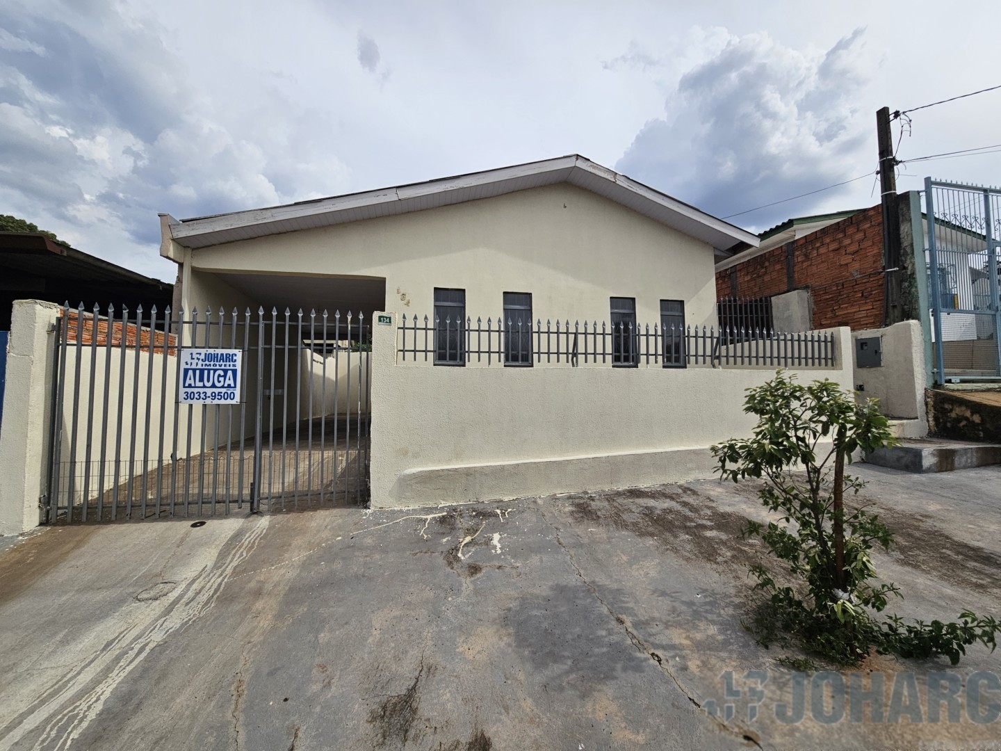 Casa Residencial para locacao no Vila Nossa Senhora da Apa em Apucarana com 0m² por R$ 1.320,00