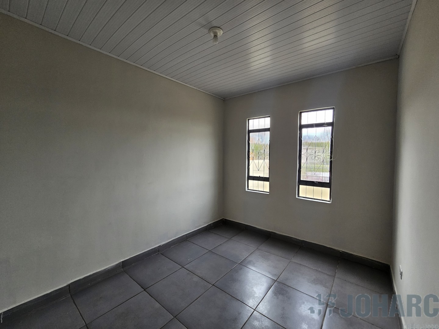 Casa Residencial para locacao no Vila Nossa Senhora da Apa em Apucarana com 0m² por R$ 1.320,00