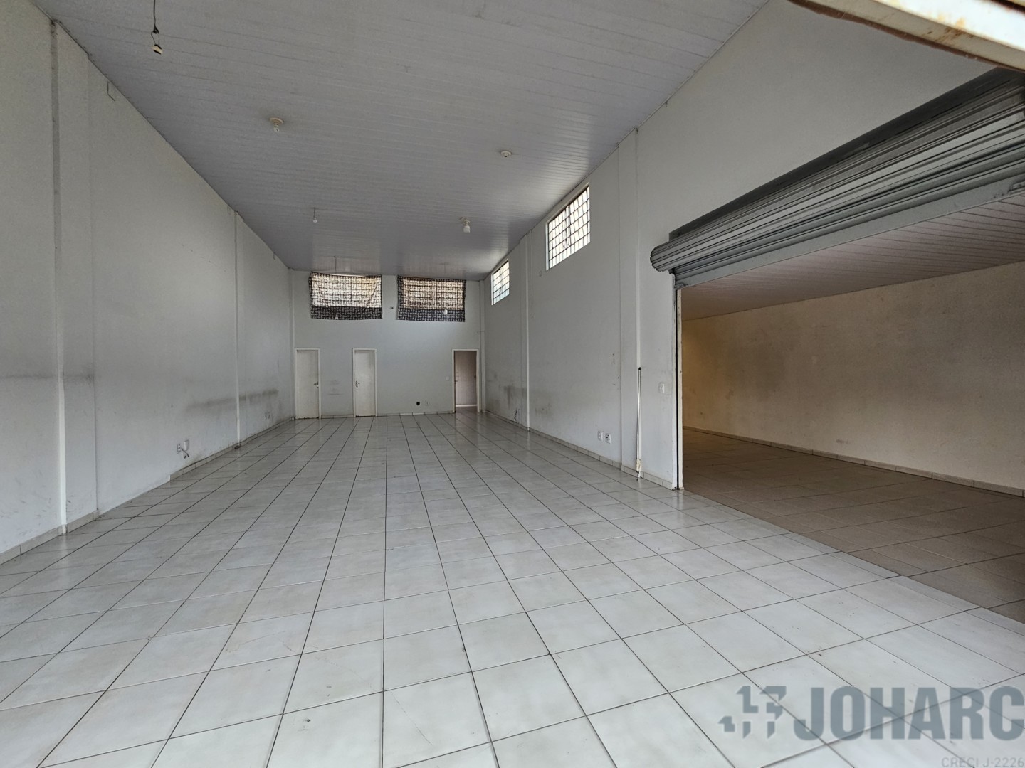 Sala Comercial para locacao no Jardim Flamingos em Apucarana com 110m² por R$ 1.800,00