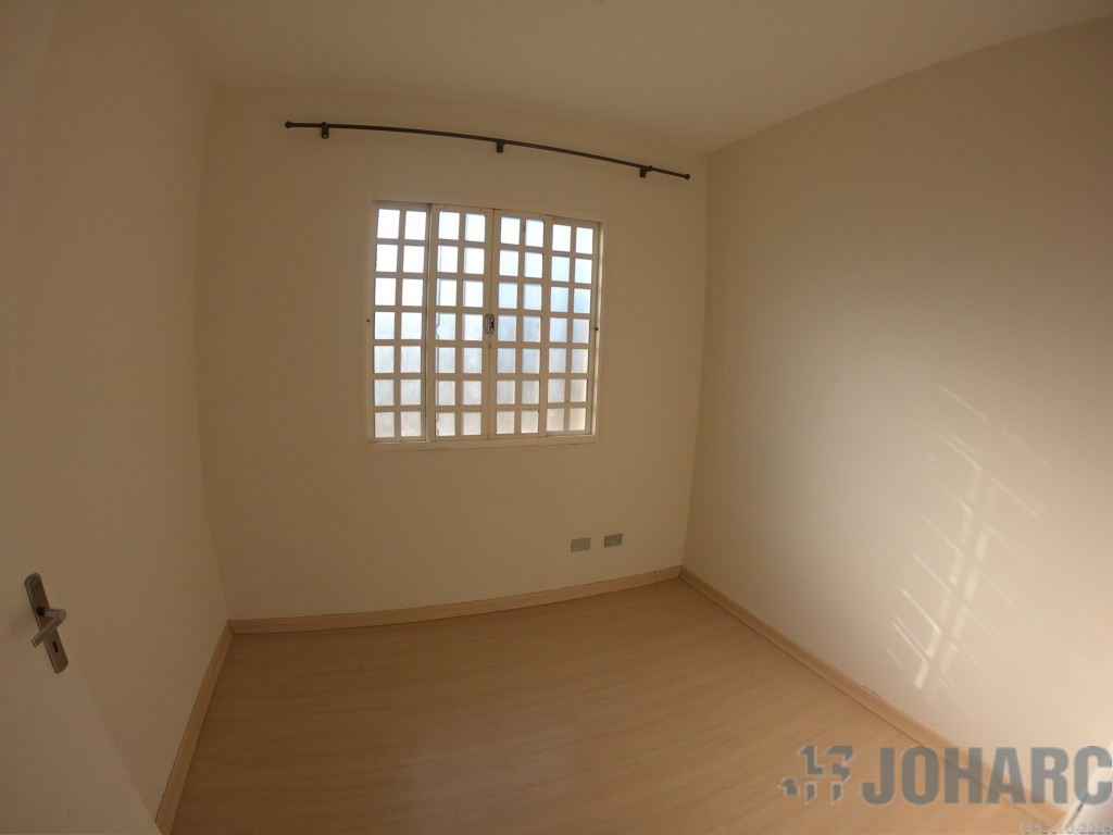 Apartamento para locacao no Nucleo Habitacional Papa em Apucarana com 62m² por R$ 700,00