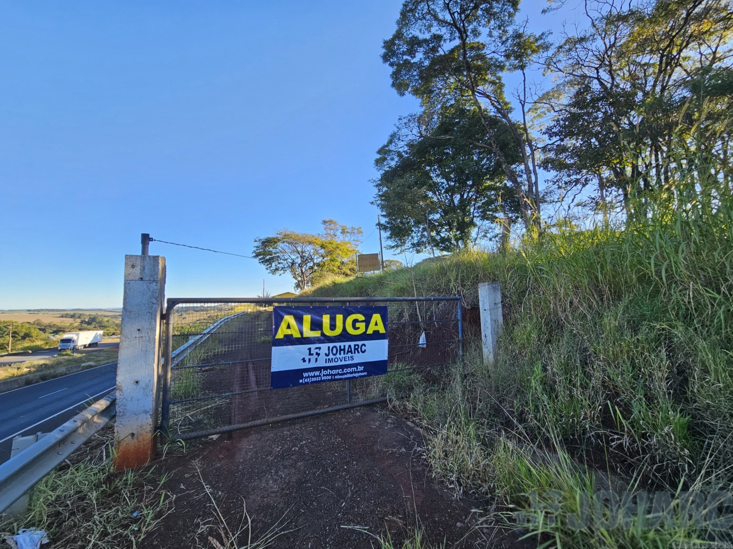 Chácara para locacao no Vila Rural Nova Ukrania em Apucarana com 20.000m² por R$ 3.200,00