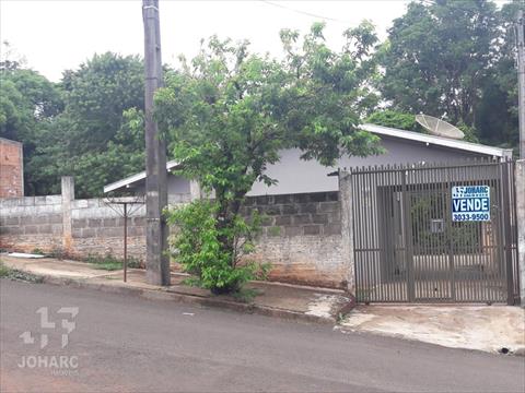 Casa Residencial para venda no Jardim Residencial Franca em Apucarana com 275m² por R$ 160.000,00