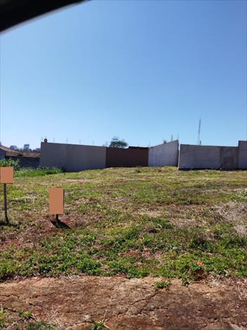 Terreno para venda no Jardim Paulista II em Arapongas com 0m² por R$ 280.000,00
