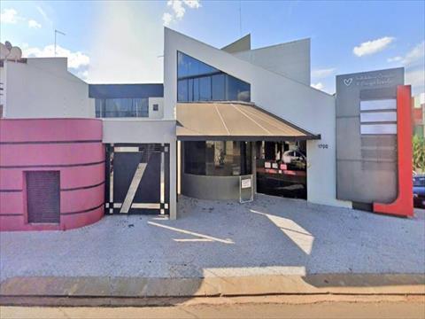Cjto Comercial/sala para locacao no Centro em Arapongas com 0m² por R$ 1.005,00