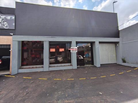 Barracão/galpão para locacao no Vila Cascata em Arapongas com 240m² por R$ 4.005,00