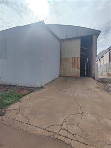 Barracão/galpão para locacao no Parque Industrial II em Arapongas com 0m² por R$ 17.005,00