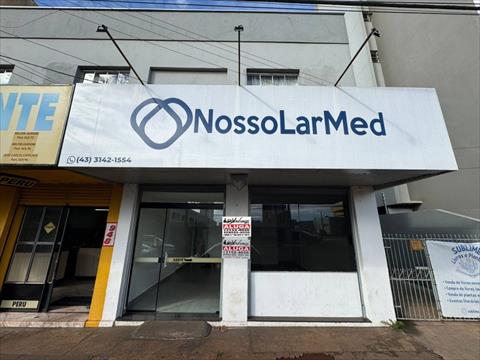 Cjto Comercial/sala para locacao no Centro em Arapongas com 50m² por R$ 3.505,00