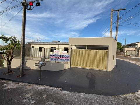 Casa Residencial para locacao no Jardim Casa Grande em Arapongas com 0m² por R$ 2.505,00