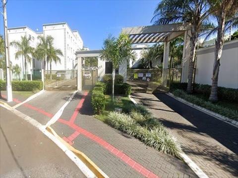 Apartamento para locacao no Jardim Santo Antonio em Arapongas com 0m² por R$ 955,00