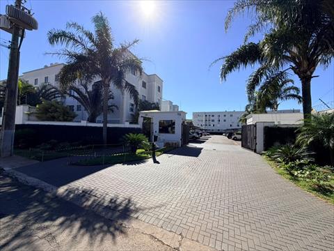 Apartamento para locacao no Jardim Aeroporto em Arapongas com 0m² por R$ 1.405,00