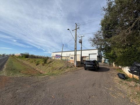 Barracão/galpão para locacao no Parque Industrial IV em Arapongas com 995m² por R$ 13.005,00