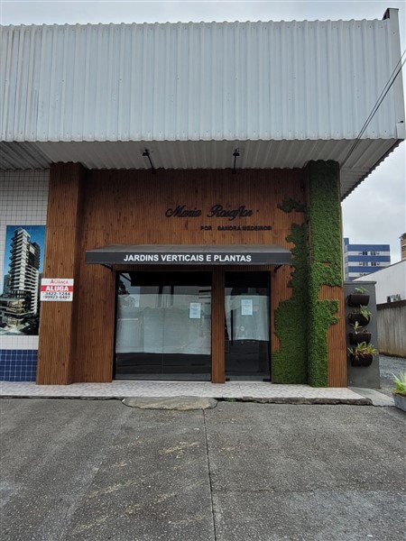 Cjto Comercial/sala para locacao no America em Joinville com 50m² por R$ 2.800,00