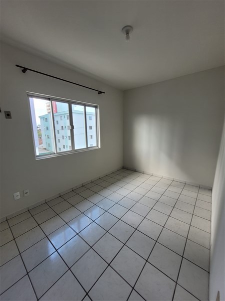 Apartamento para locacao no Bom Retiro em Joinville com 0m² por R$ 1.000,00