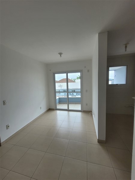 Apartamento para locacao no Anita Garibaldi em Joinville com 0m² por R$ 1.700,00