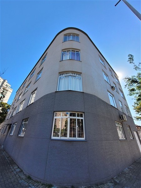 Apartamento para locacao no Atiradores em Joinville com 0m² por R$ 2.000,00