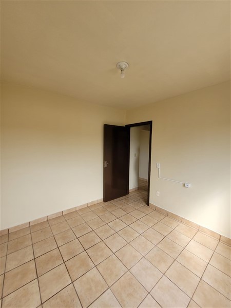Apartamento para locacao no Nova Brasilia em Joinville com 0m² por R$ 1.500,00