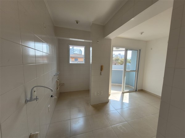 Apartamento para locacao no Anita Garibaldi em Joinville com 0m² por R$ 1.500,00