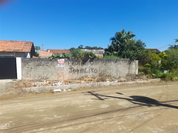 Terreno para venda no Paranaguamirim em Joinville com 240m² por R$ 105.000,00