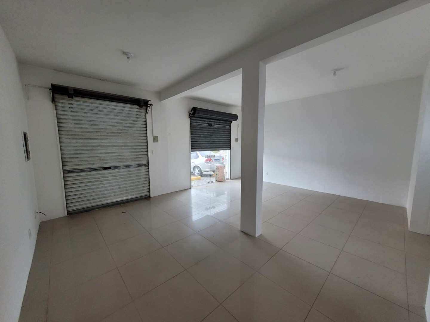 Cjto Comercial/sala para locacao no Costa e Silva em Joinville com 0m² por R$ 3.000,00