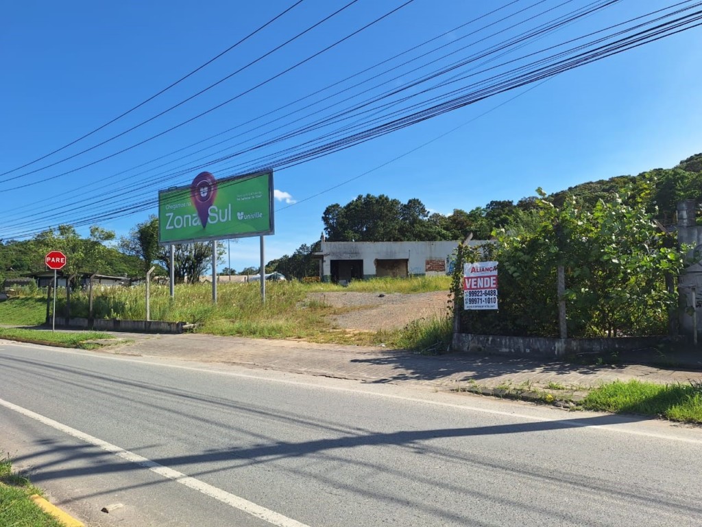 Terreno para venda no Profipo em Joinville com 12.800m² por R$ 3.800.000,00