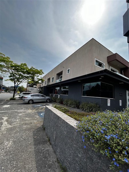 WhatsApp Image 2024-11-06 at 14.05.00 (1).jpg