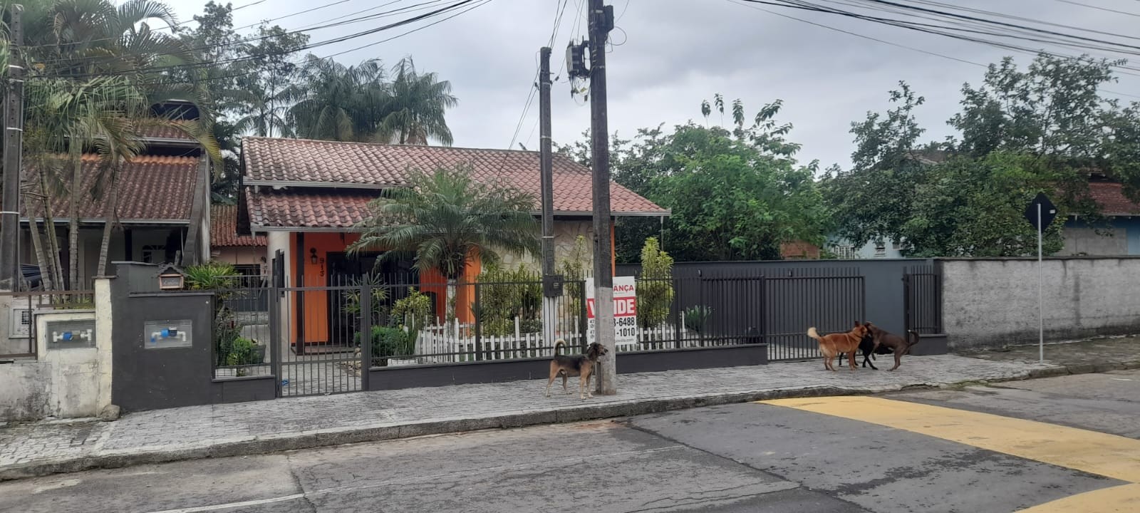 Casa Residencial para venda no Joao Costa em Joinville com 0m² por R$ 450.000,00