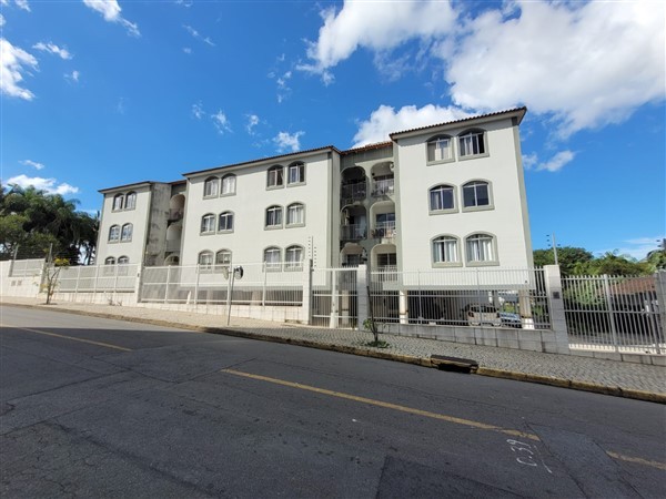 Apartamento para locacao no Atiradores em Joinville com 0m² por R$ 2.000,00