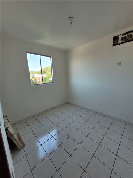 Apartamento para locacao no Aventureiro em Joinville com 0m² por R$ 1.500,00