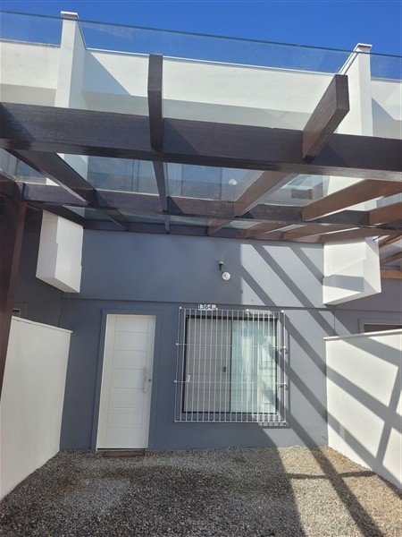 Casa Residencial para venda no Jardim Iririu em Joinville com 0m² por R$ 400.000,00